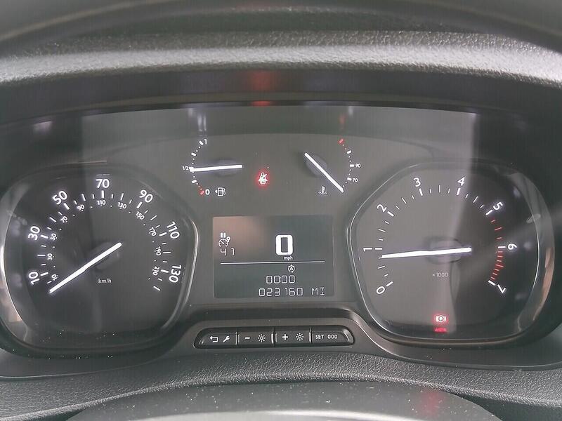 Used Vauxhall Vivaro 2022 for sale - 77998405: Photo 30