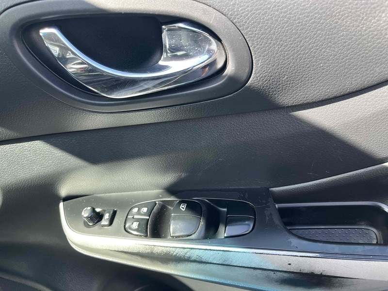 Used Nissan Navara 2018 for sale - 77801706: Photo 15