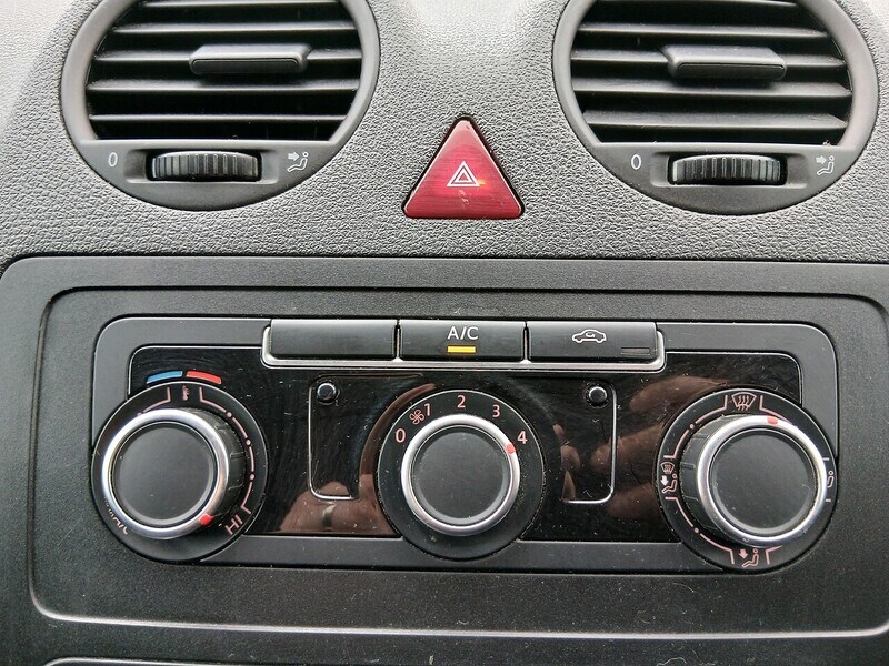 Used Volkswagen Caddy 2015 for sale - 76896507: Photo 14