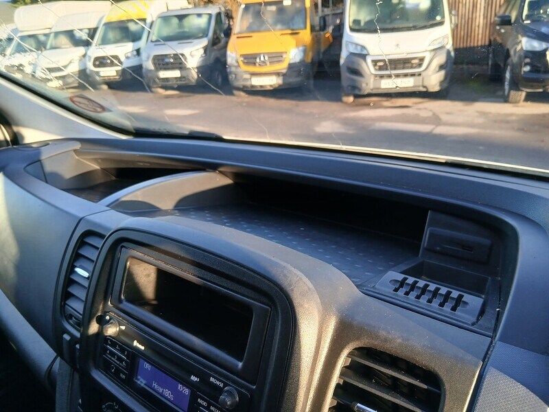 Used Vauxhall Vivaro 2018 for sale - 76932162: Photo 22