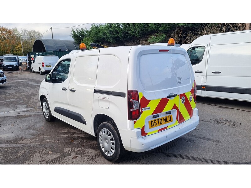 Used Vauxhall Combo 2020 for sale - 76496939: Photo 5