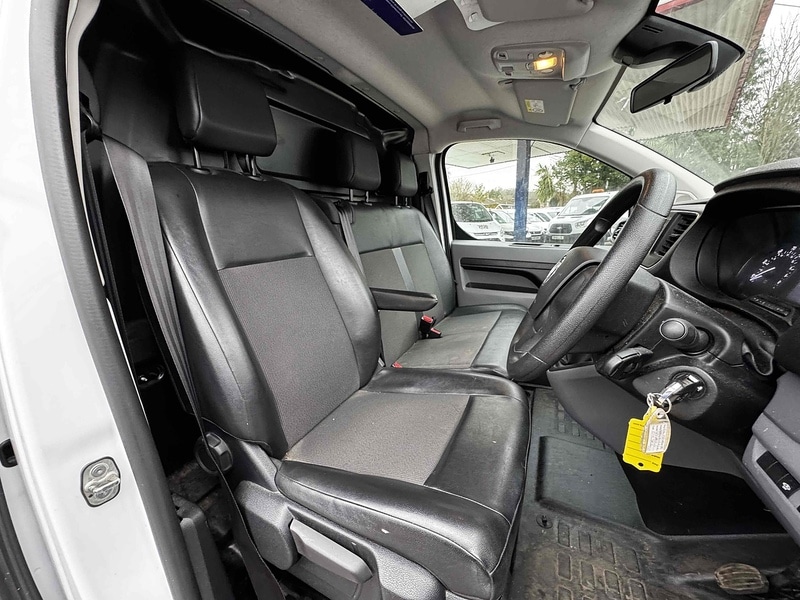 Used Vauxhall Vivaro 2020 for sale - 77720648: Photo 12