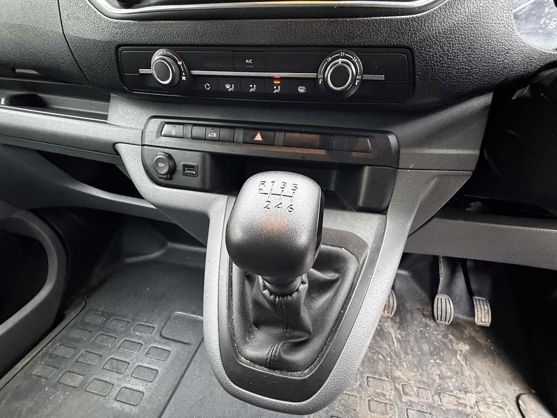 Used Vauxhall Vivaro 2020 for sale - 77720648: Photo 15