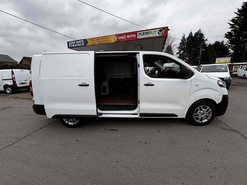 Used Vauxhall Vivaro 2020 for sale - 77720648: Photo 9