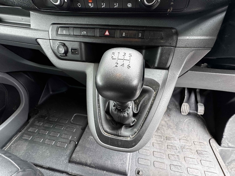 Used Vauxhall Vivaro 2019 for sale - 76599937: Photo 13