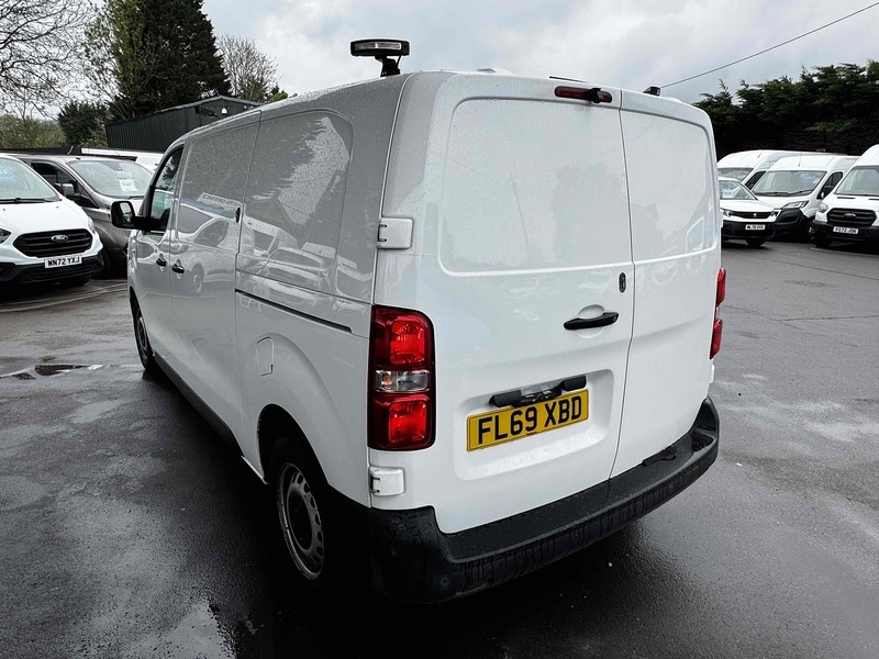 Used Vauxhall Vivaro 2019 for sale - 76599937: Photo 3