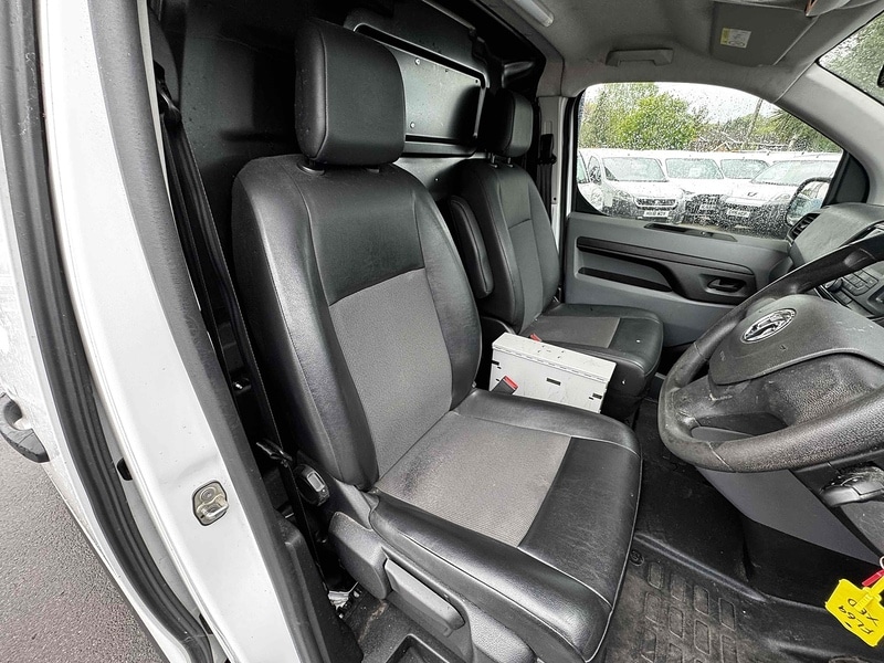 Used Vauxhall Vivaro 2019 for sale - 76599937: Photo 8