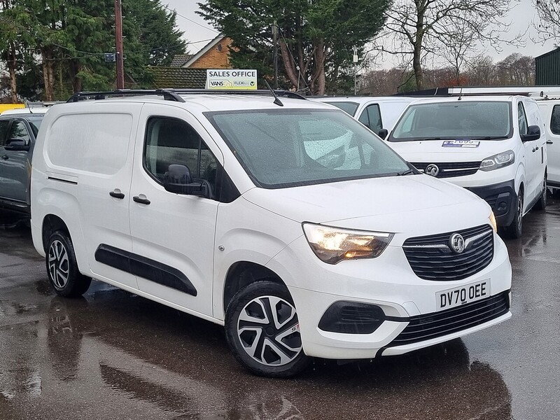 Used Vauxhall Combo 2020 for sale - 77272310: Photo 1