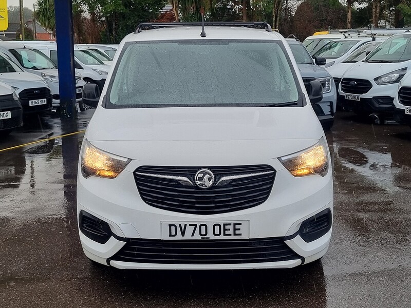 Used Vauxhall Combo 2020 for sale - 77272310: Photo 2