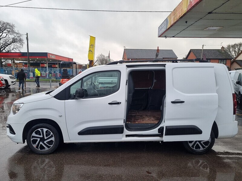 Used Vauxhall Combo 2020 for sale - 77272310: Photo 5