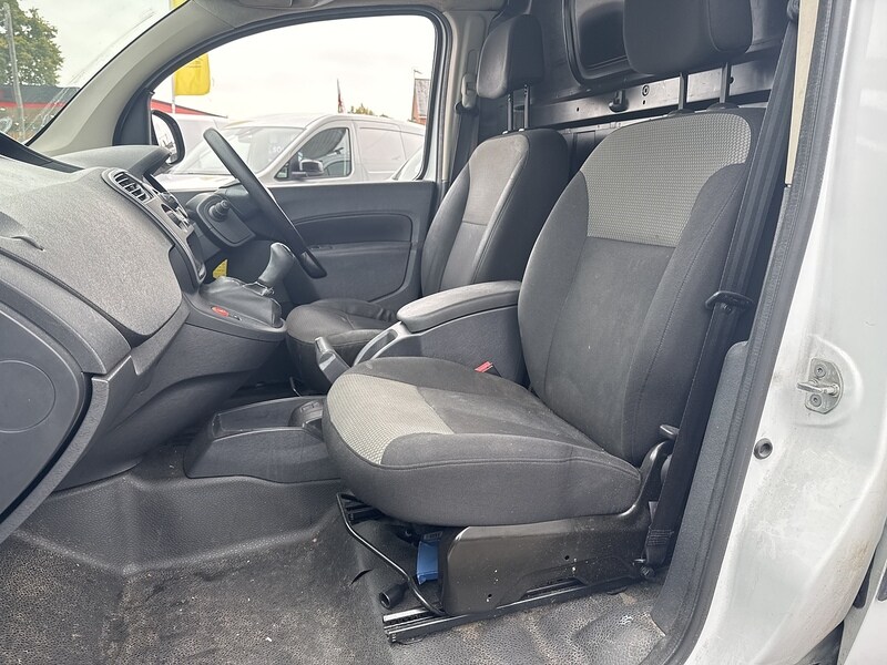 Used Renault Kangoo 2018 for sale - 76249496: Photo 32