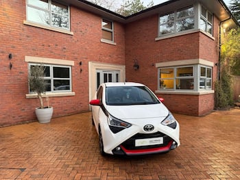 Used Toyota AYGO 2019 for sale - 79692944: Photo