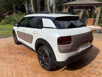 Used Citroen C4 Cactus 2018 for sale - 78291075: Photo
