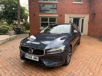 Used Volvo V60 2018 for sale - 78763093: Photo