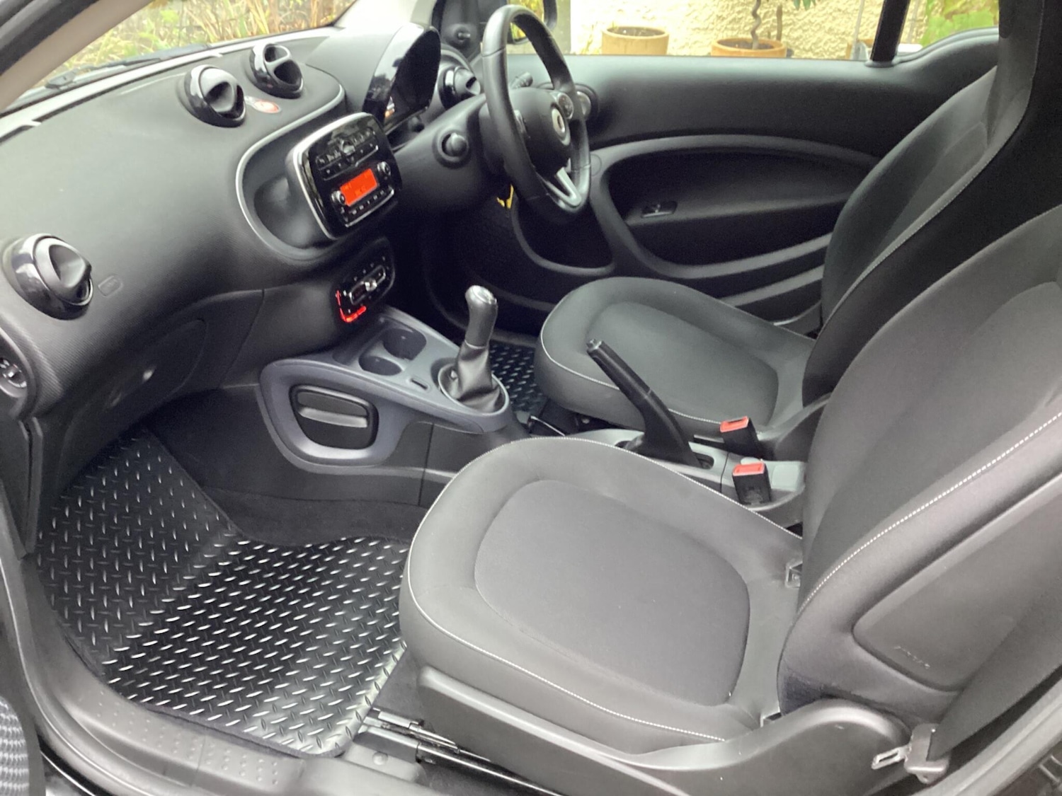 Used smart fortwo 2018 for sale - 77103383: Photo 11