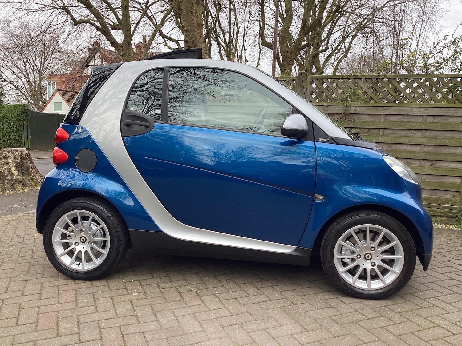 Used smart fortwo 2007 for sale - 77984173: Photo 2