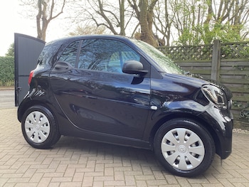 Used smart fortwo 2019 for sale - 78273207: Photo