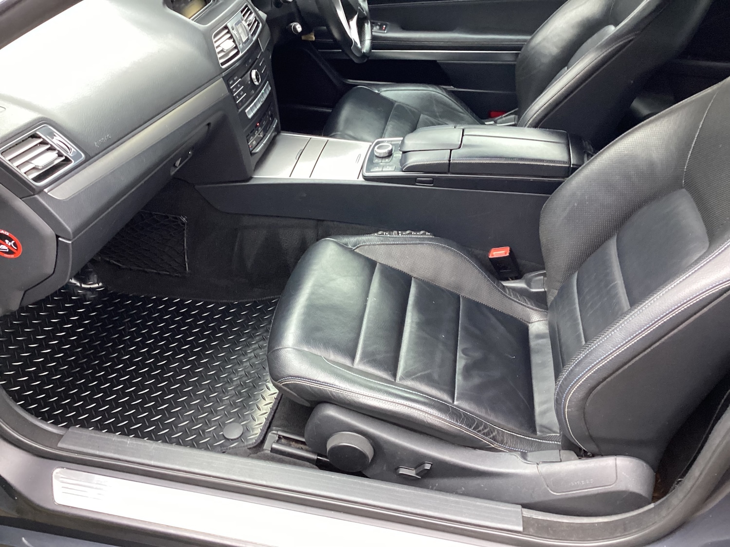 Used Mercedes-Benz E Class 2016 for sale - 77804973: Photo 12