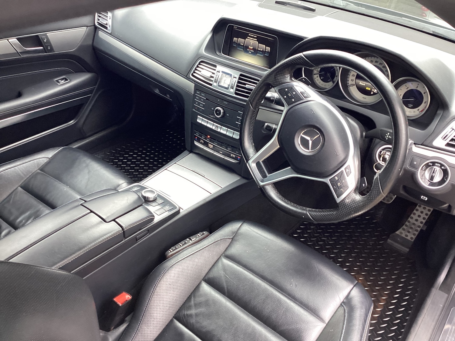 Used Mercedes-Benz E Class 2016 for sale - 77804973: Photo 8