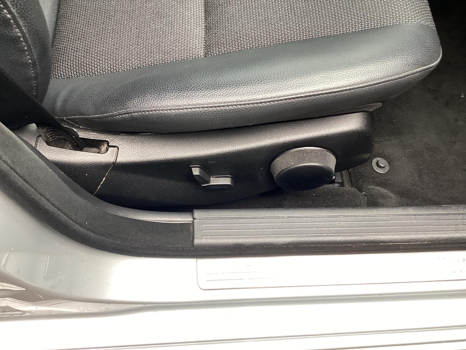 Used Mercedes-Benz C Class 2010 for sale - 77103389: Photo 16