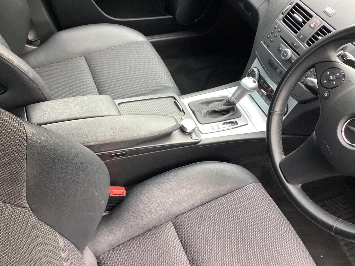 Used Mercedes-Benz C Class 2010 for sale - 77029522: Photo 15