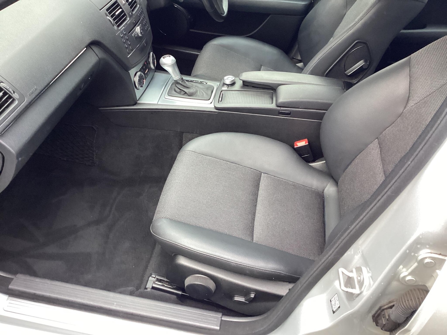 Used Mercedes-Benz C Class 2010 for sale - 77029522: Photo 19