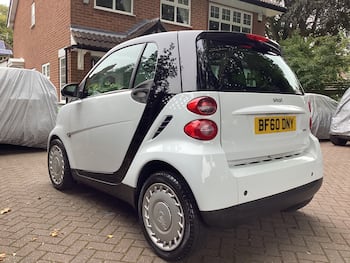 Used smart fortwo 2010 for sale - 79630599: Photo
