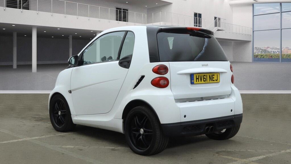 Used smart fortwo 2011 for sale - 77039949: Photo 4