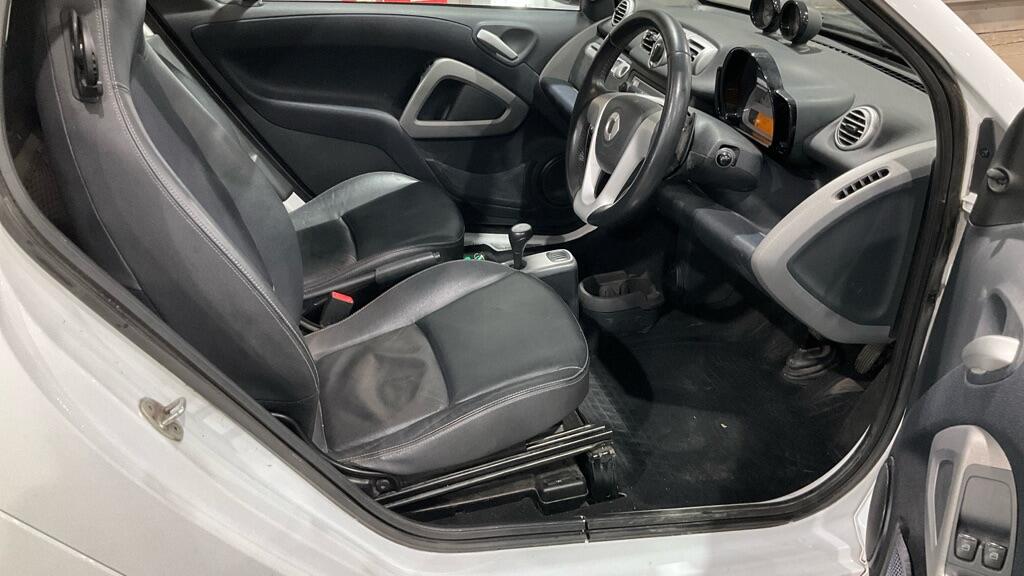 Used smart fortwo 2011 for sale - 77039949: Photo 9