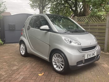 Used smart fortwo 2011 for sale - 79765585: Photo