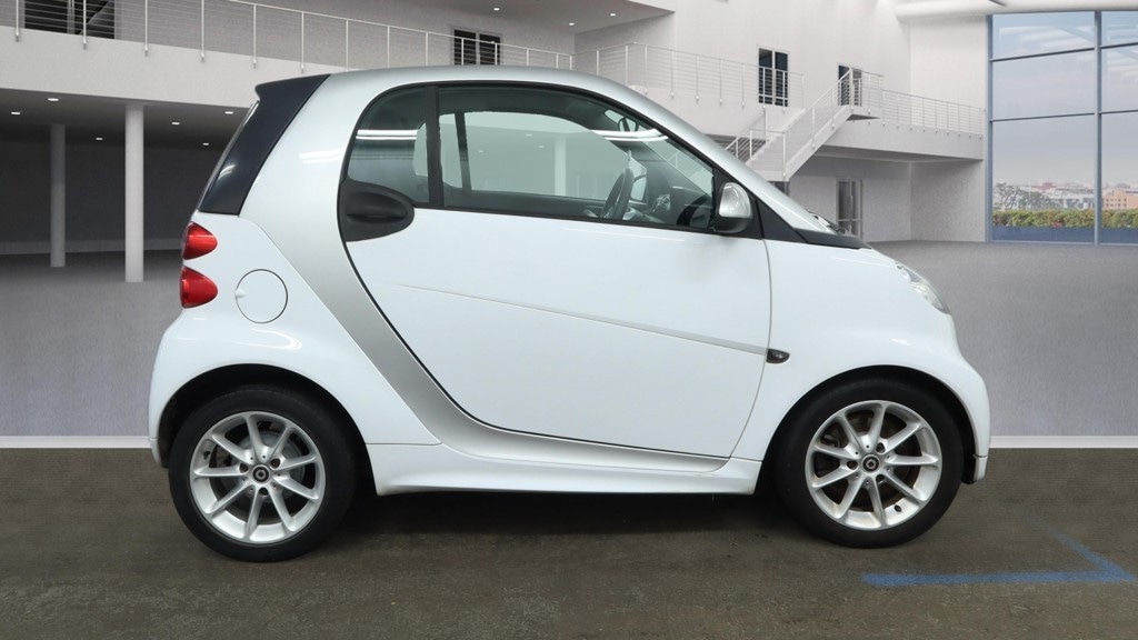 Used smart fortwo 2013 for sale - 77901845: Photo 5