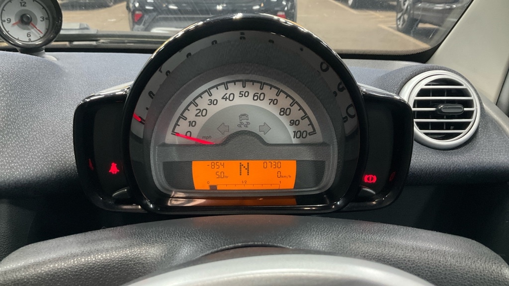 Used smart fortwo 2013 for sale - 77901845: Photo 8