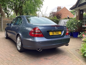 Used Mercedes-Benz E Class 2004 for sale - 78909400: Photo