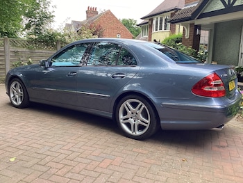Used Mercedes-Benz E Class 2004 for sale - 78909400: Photo