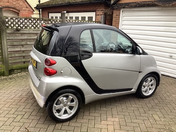 Used smart fortwo 2009 for sale - 78421668: Photo