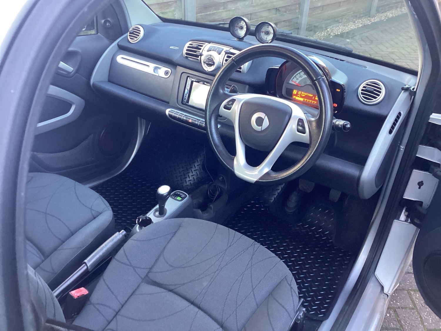 Used smart fortwo 2011 for sale - 77707509: Photo 7