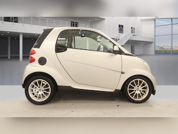 Used smart fortwo 2009 for sale - 77493805: Photo
