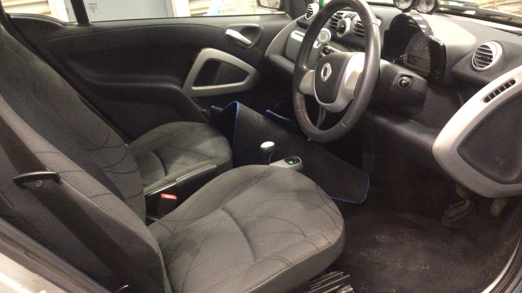 Used smart fortwo 2013 for sale - 77641796: Photo 7