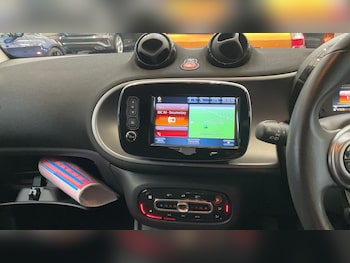 Used smart fortwo 2017 for sale - 78257959: Photo