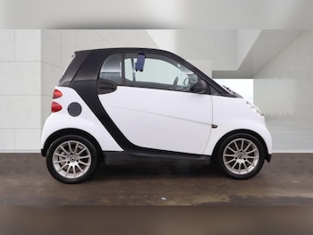 Used smart fortwo 2010 for sale - 79507380: Photo