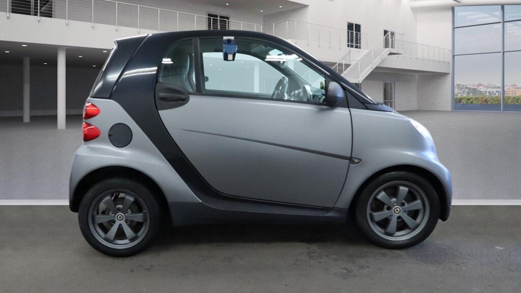 Used smart fortwo 2010 for sale - 77029465: Photo 2