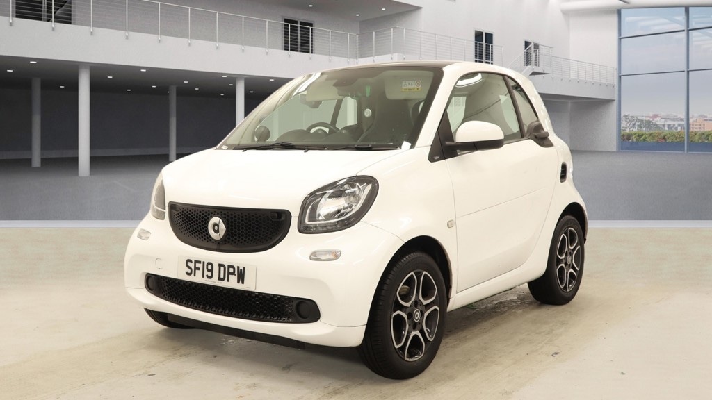 Used smart fortwo 2019 for sale - 77733460: Photo 2