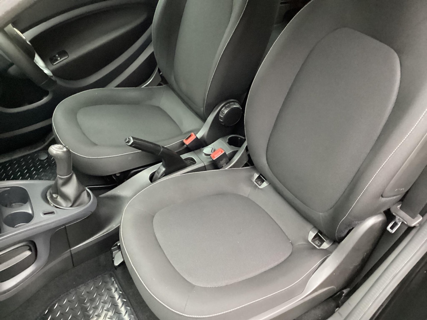 Used smart fortwo 2018 for sale - 77029273: Photo 8