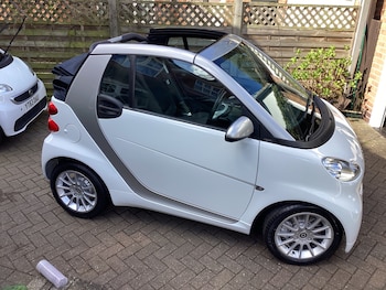 Used smart fortwo 2011 for sale - 78107106: Photo