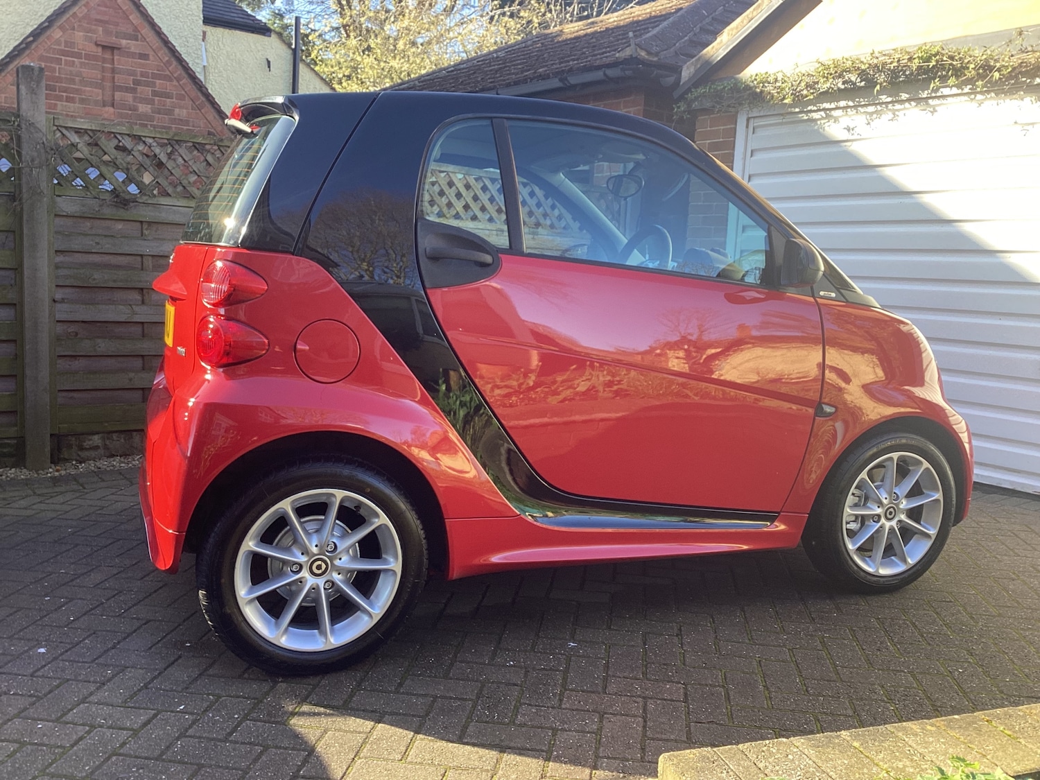 Used smart fortwo 2014 for sale - 77919109: Photo 2