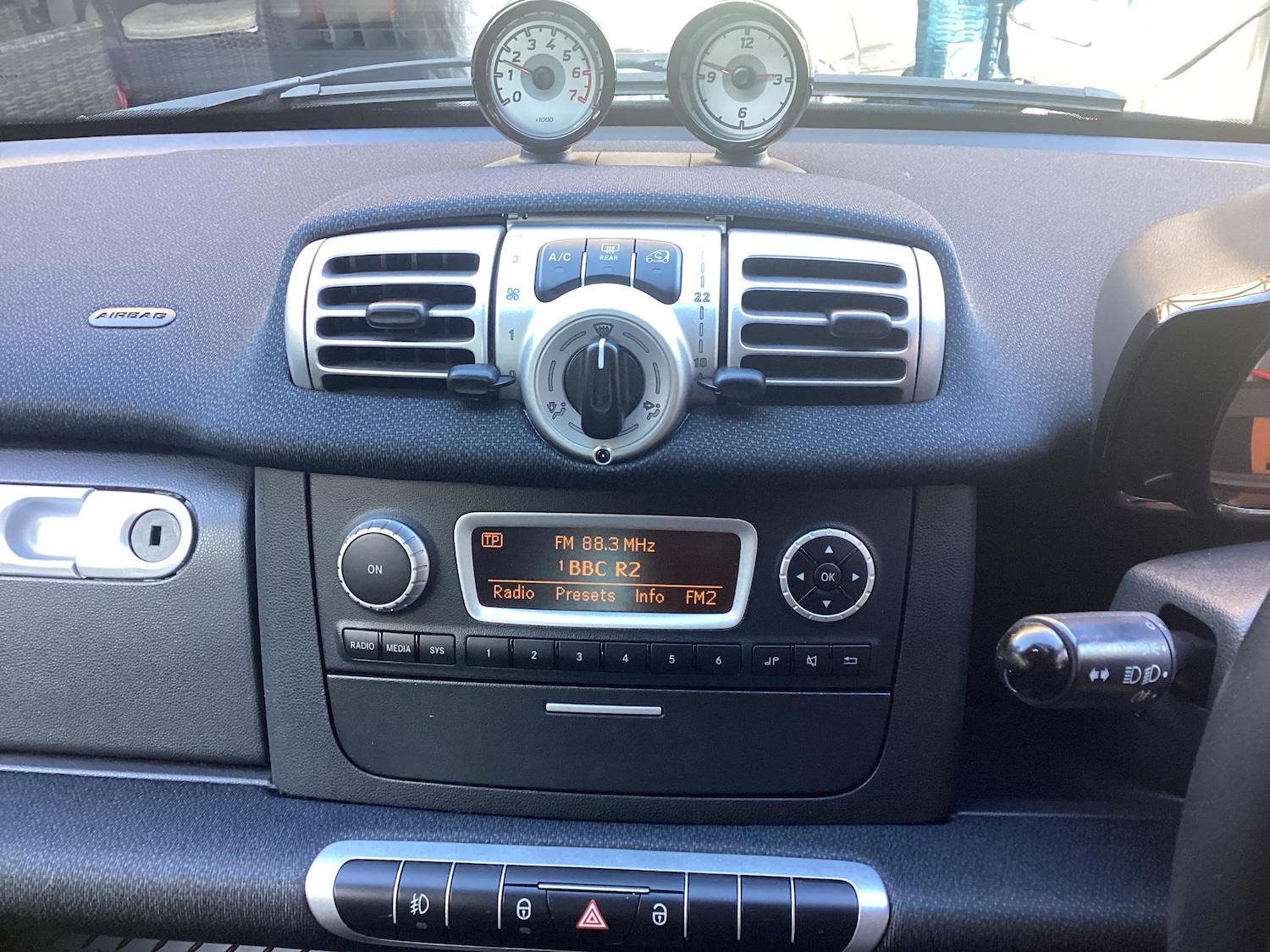 Used smart fortwo 2014 for sale - 77919109: Photo 4