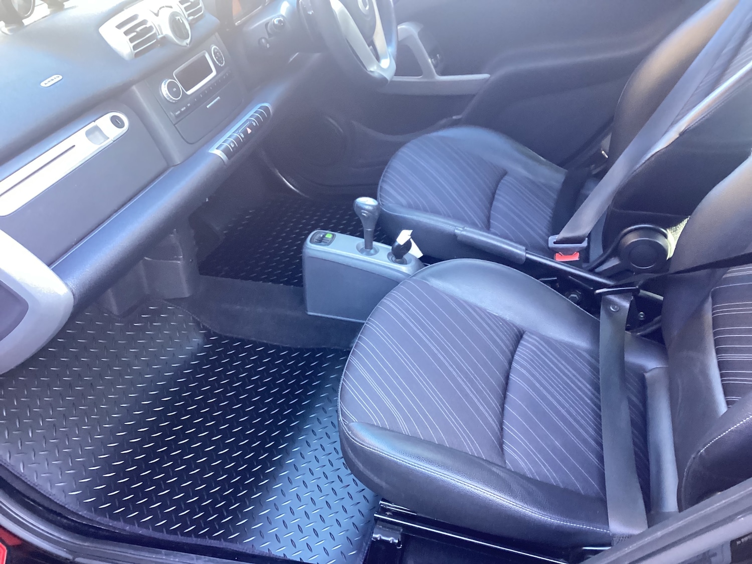 Used smart fortwo 2014 for sale - 77919109: Photo 7