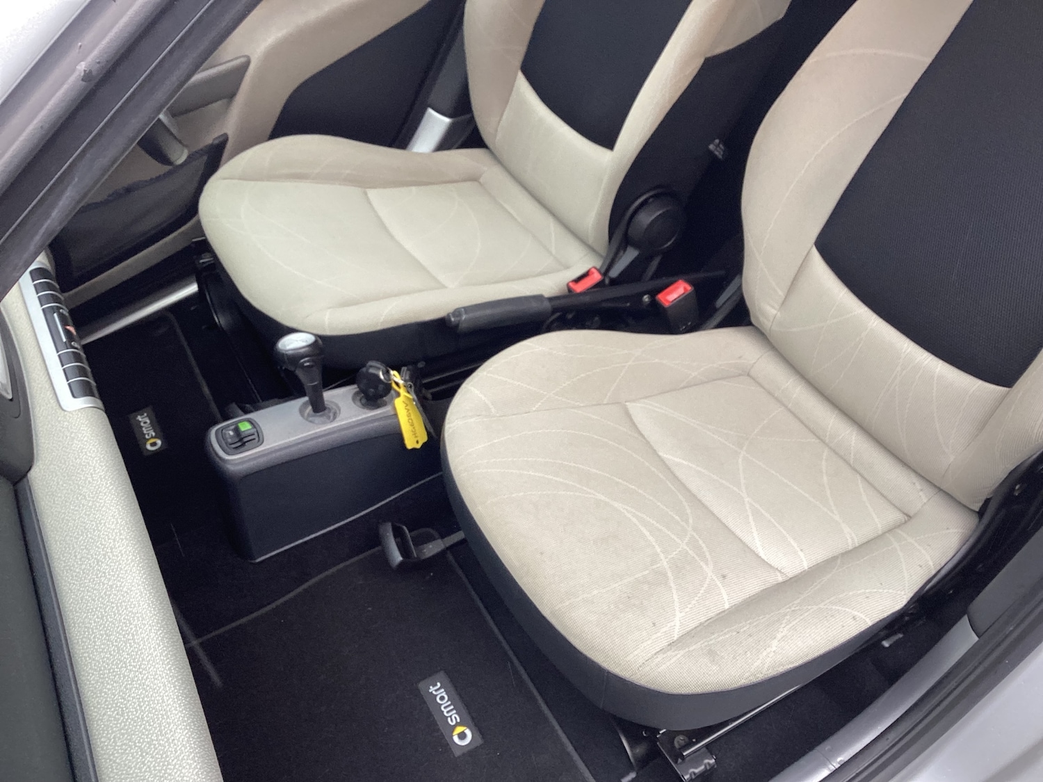 Used smart fortwo 2012 for sale - 78069762: Photo 2