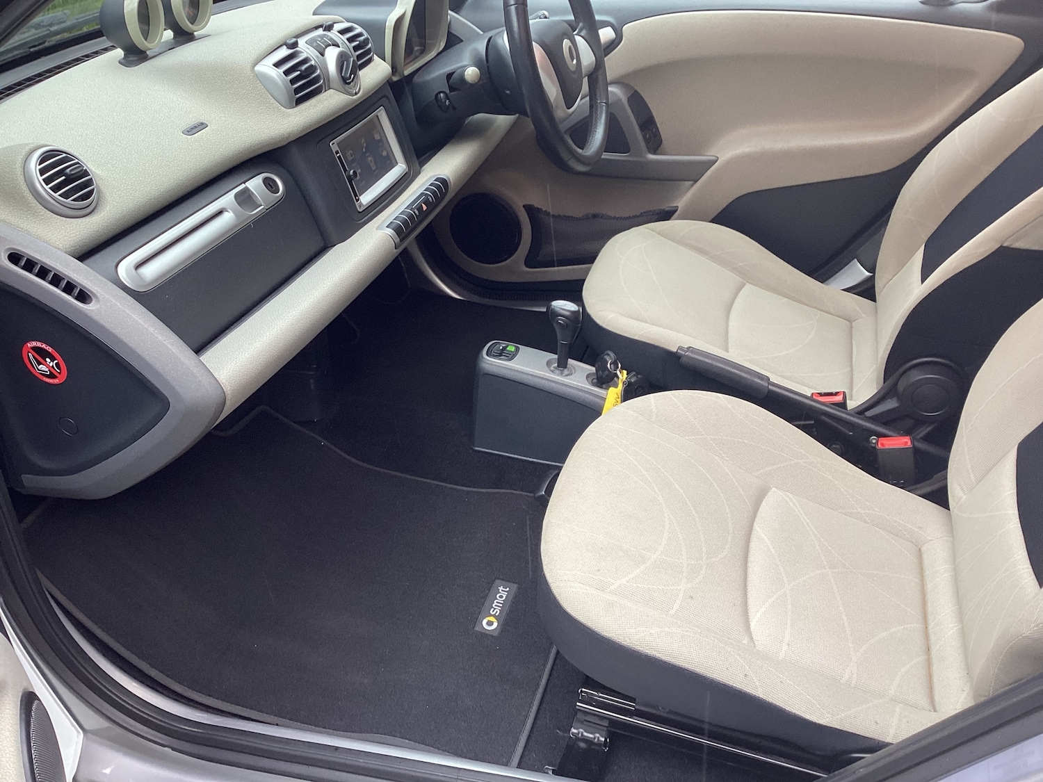 Used smart fortwo 2012 for sale - 78069762: Photo 3