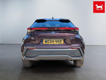Used Toyota C-HR 2024 for sale - 75071156: Photo